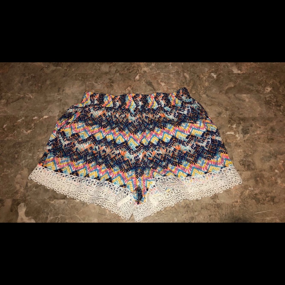 Joe Benbasset shorts!